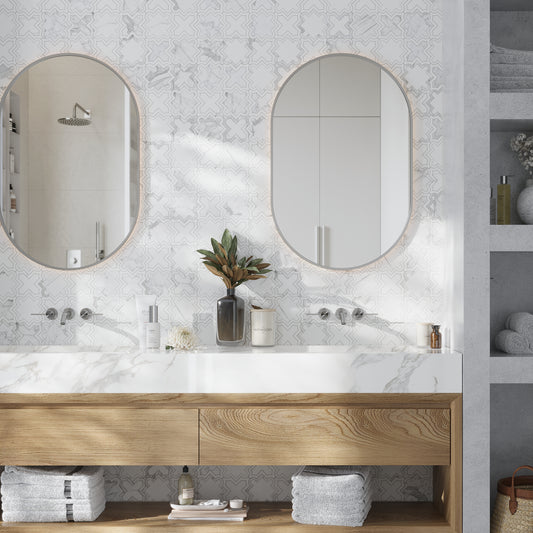 Warm White 10x10 Honed Star and Cross Dolomite Calacatta Marble Mosaic Tile (5 pack, 3.54 sq ft/case)