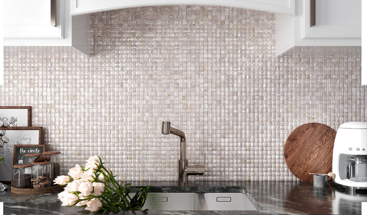 What is a Backsplash? Tile Benefits, Features, and Applications