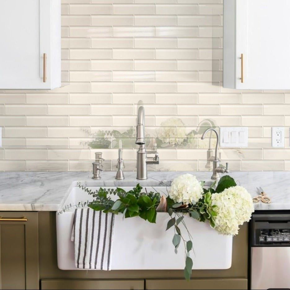 Chiffon White 12x12 Glossy Brick Glass Mosaic Tile (5 pack, 4.83 sq ft/case) - Sample