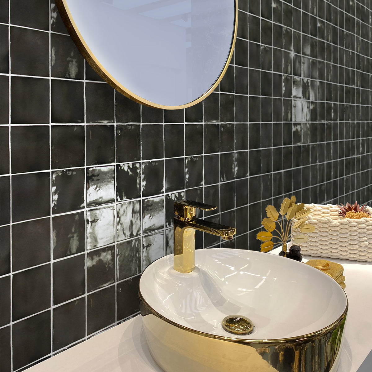 Black 4x4 Glossy Square Ceramic Tile (50 pack, 5.39 sq ft/case) - Sample