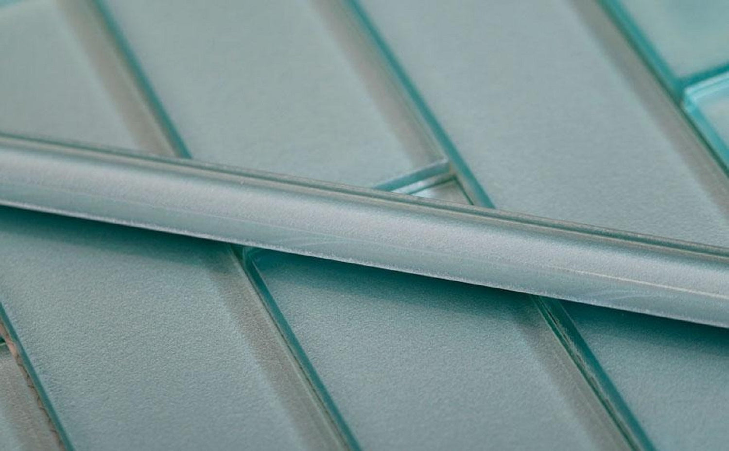Tiffany Blue 0.5x12 Glossy Glass Pencil Tile Trim (10 pack, 0.5 sq ft/case) - Sample