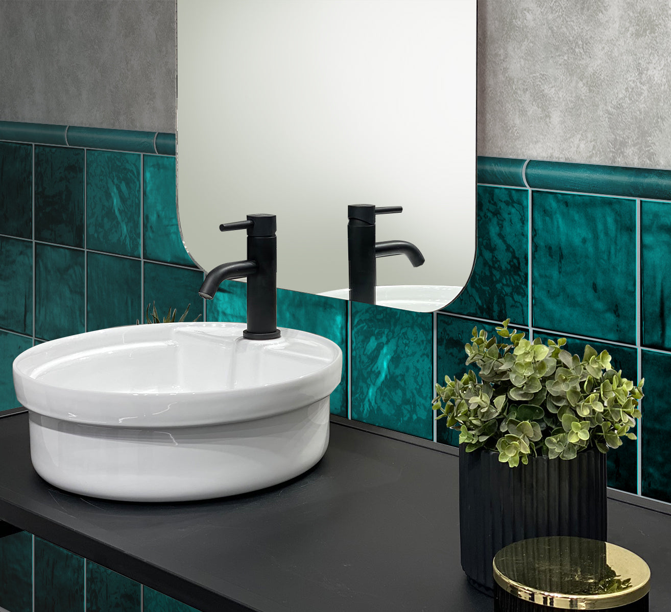 57 pack Ocean Green 5.2 in. x 5.2 in. Polished Ceramic Subway Tile (10.72 sq ft/case) - Sample