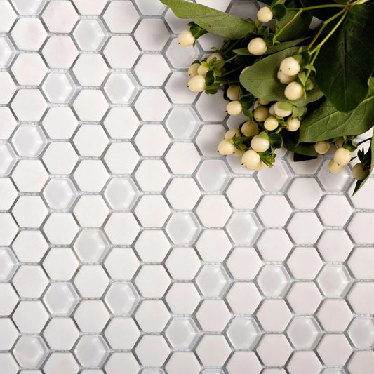White hexagon recycled glass mosaic tile with matte and glossy finish for backsplash use