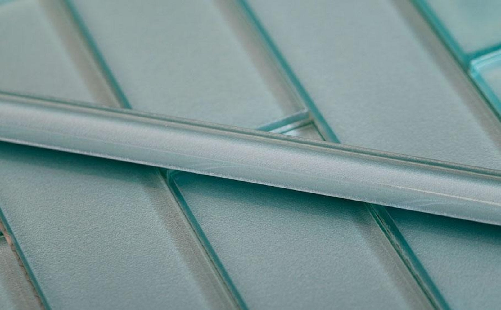 0.6x12 Tiffany Blue Glass Trim for Shower walls and Floors