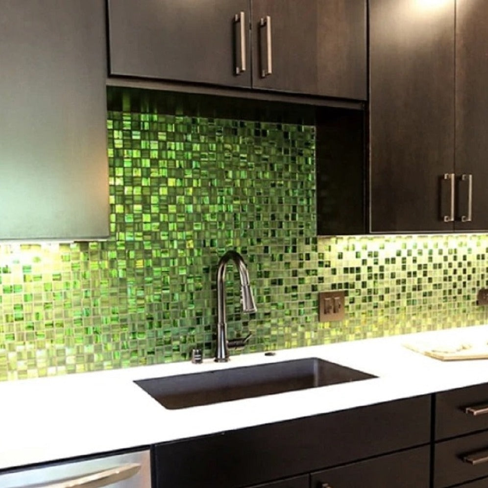 11x11 Emerald Green Matte Finished Glass Mosaic Tile